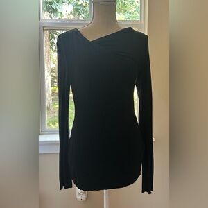 Venus Black Women's Top-Size Medium-Good Condition🖤